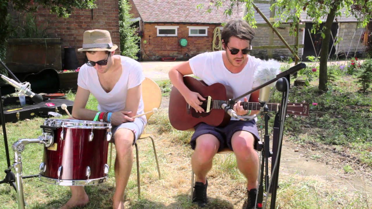 Of Rust And Bone - Next To You - Barn On The Farm Sessions