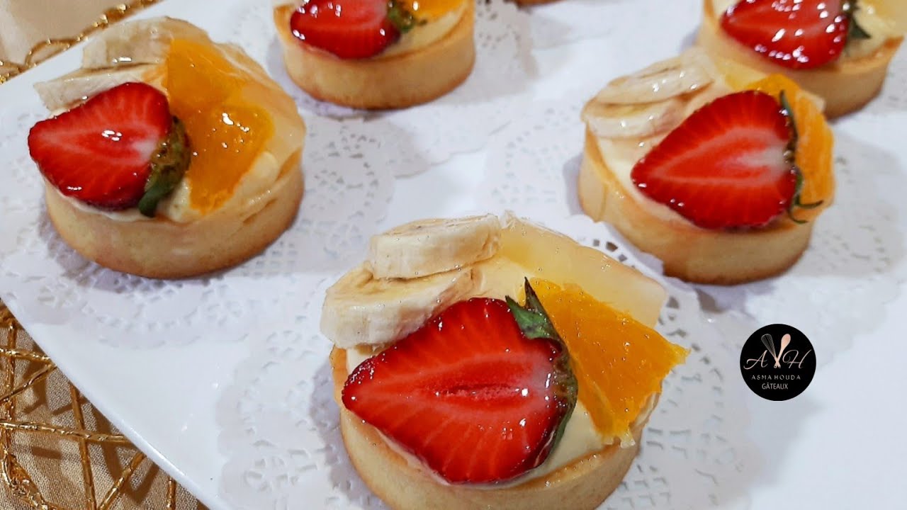 تارتولات بالفواكه، وتارتولات بدون قوالب بكريمة ديبلومات بننننة🍍🍓 وطريقة سهلة🇩🇿