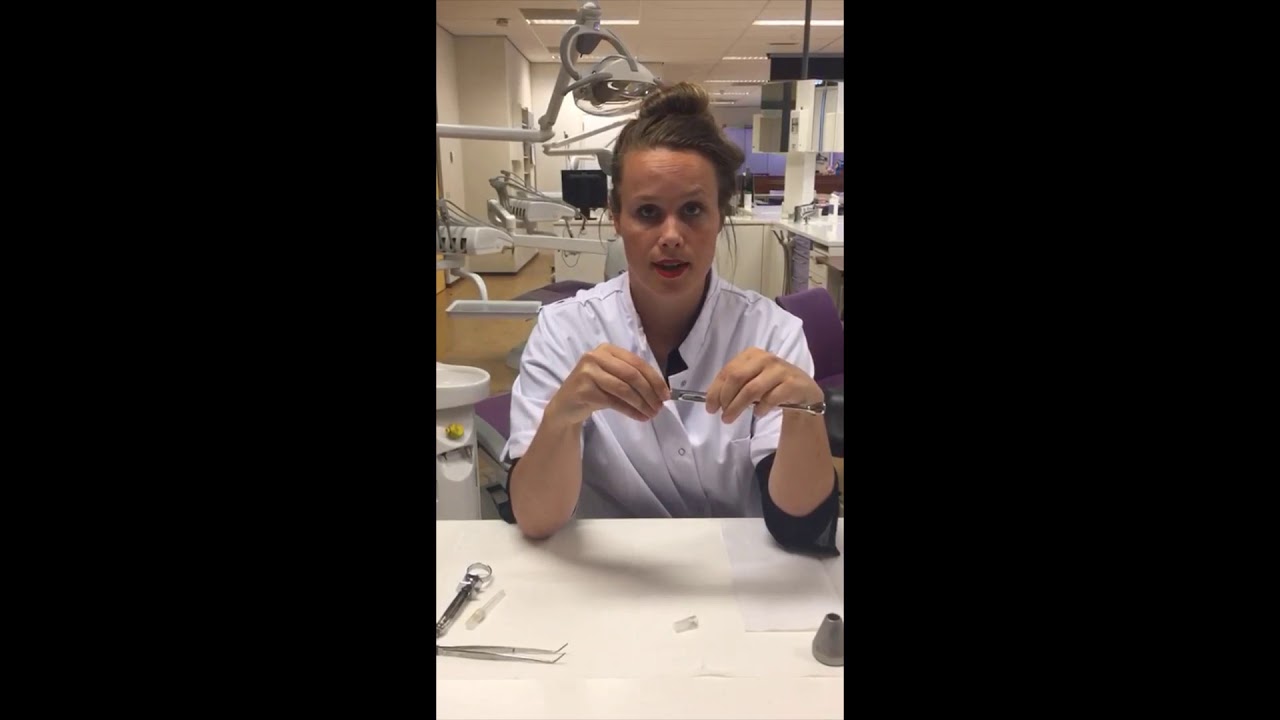 Het gereedmaken van een anesthesiespuit