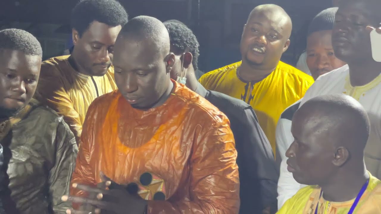 ZIKIRI MASSAKÊ KOURA EN CONCERT LIVE A BOUAKE