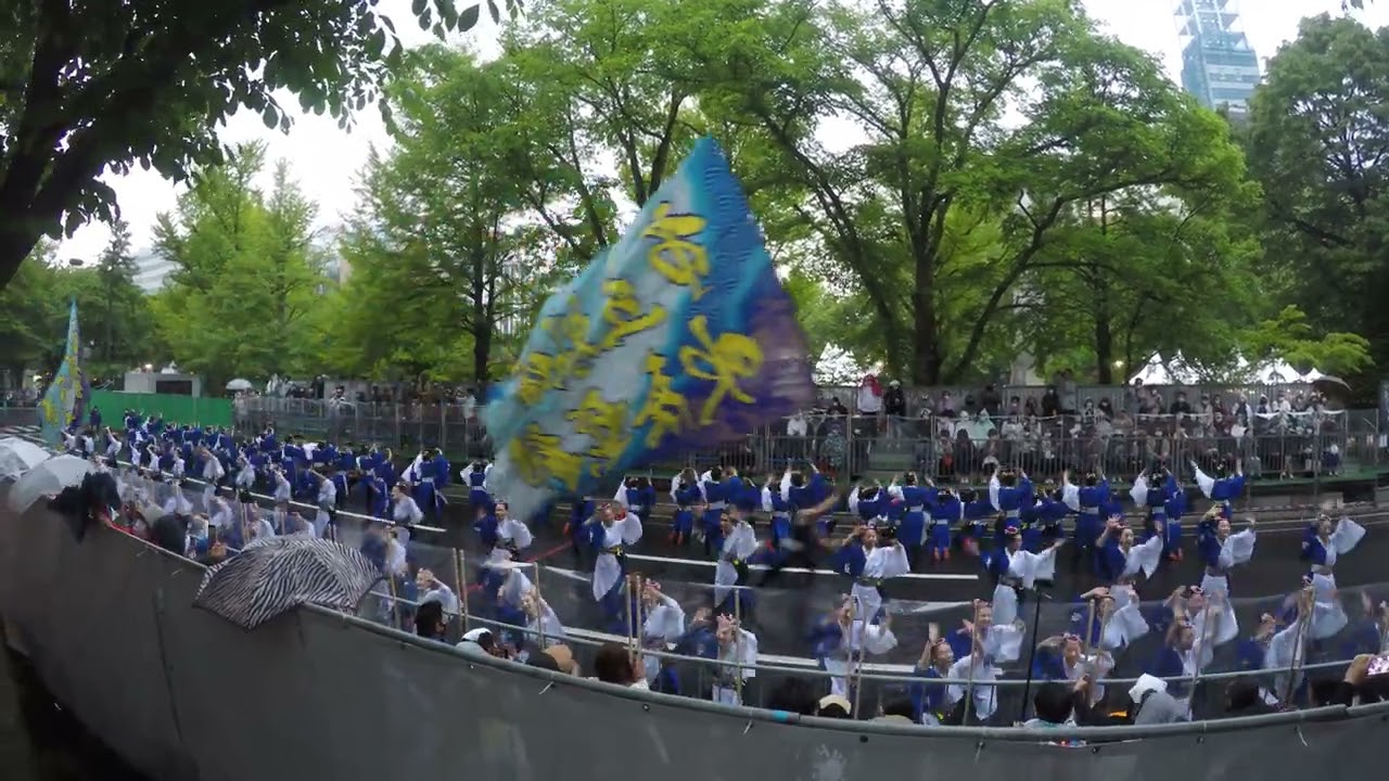 市立船橋高校吹奏楽部THEヨサコイ＠YOSAKOIソーラン祭り2022 サタデーナイトパレード 大通南3回目