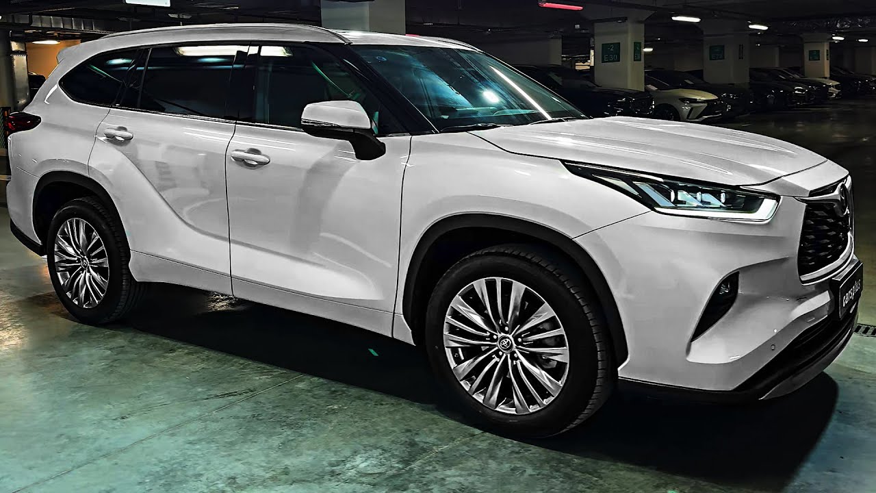 Toyota Highlander 2024 года — трехрядный семейный внедорожник!