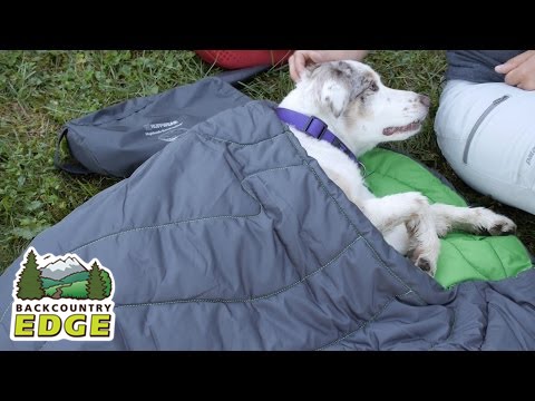 Ruff Wear Highlands Sleeping Bag for Dogs