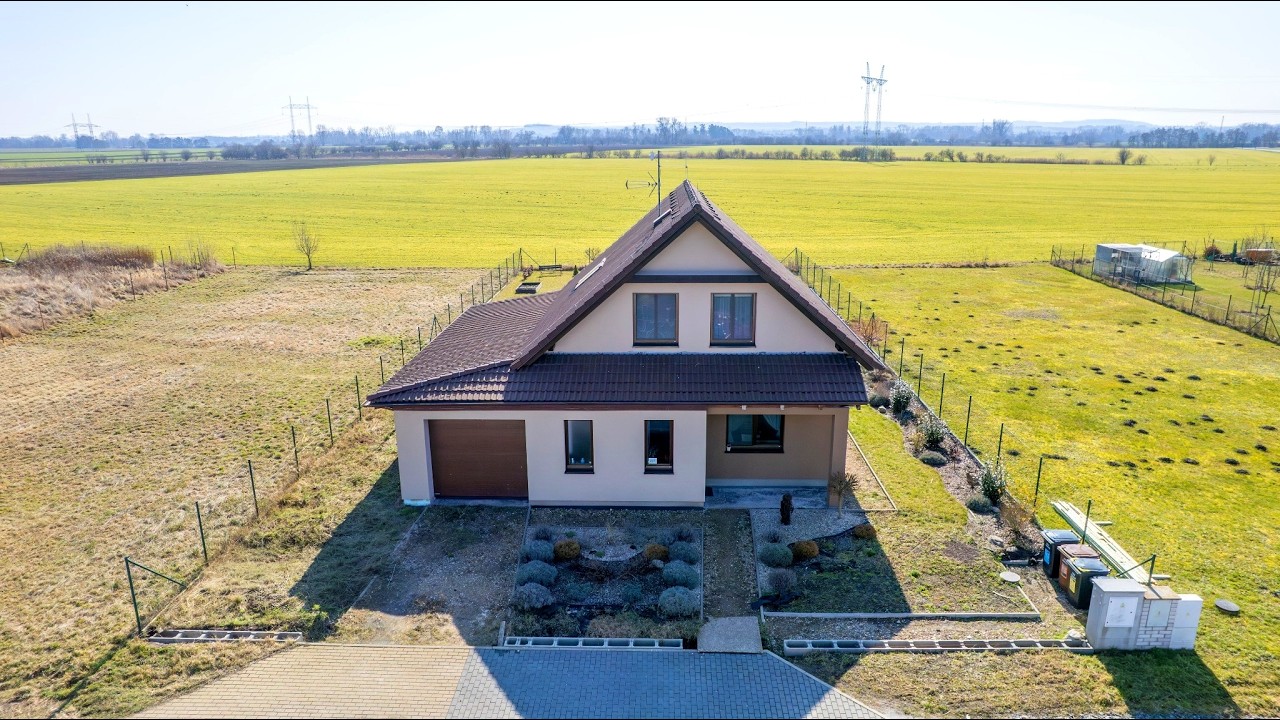 Prodej RD 4+kk+garáž (pozemek 910 m2) v Sokolči, ulice Luční
