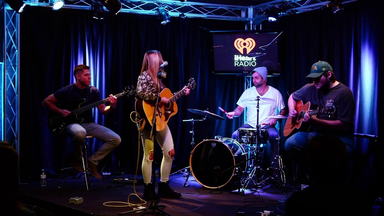 evergo: Meltdown in a Gown // Radio 104.5