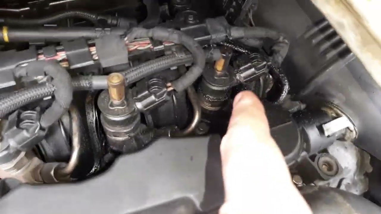 ATTENTION ! Si le moteur de votre voiture émet ce BRUIT, il s'agit d'un injecteur qui fuit. 1.6 HDI