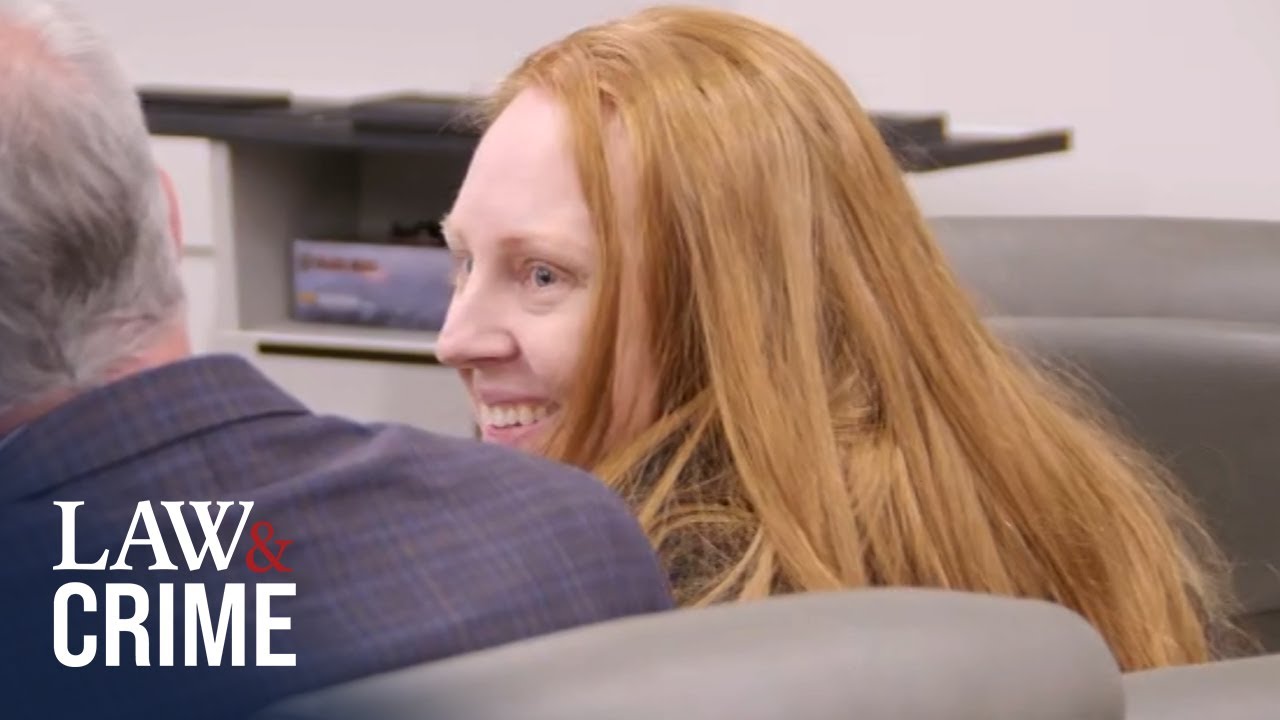 Killer Wife Smiles Before Receiving Verdict For Murder of Husband