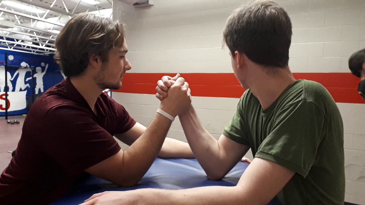 The boys arm wrestling 2019
