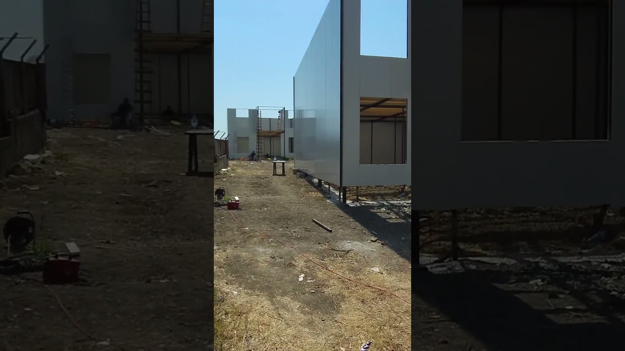 cum arată o casă pe structură metalică rezistentă invelite cu panou sandwich termoizolant0748596225
