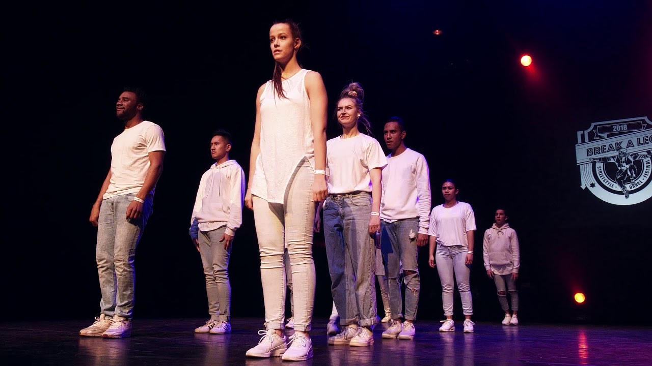 D-Crew (2nd place)  | Break A leg 2018 | De Meervaart | Crew Competition | (Adults)