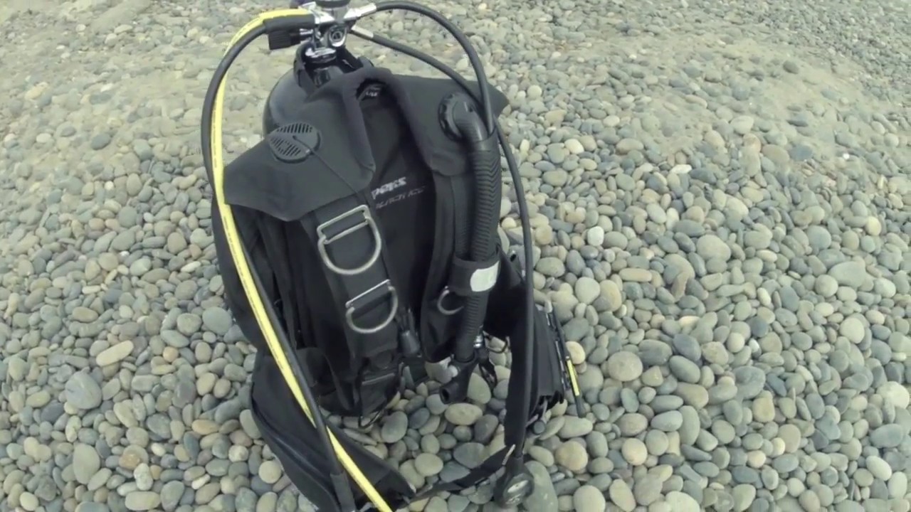 Black Ice Scuba Diving Buoyancy Compensator (BCD)