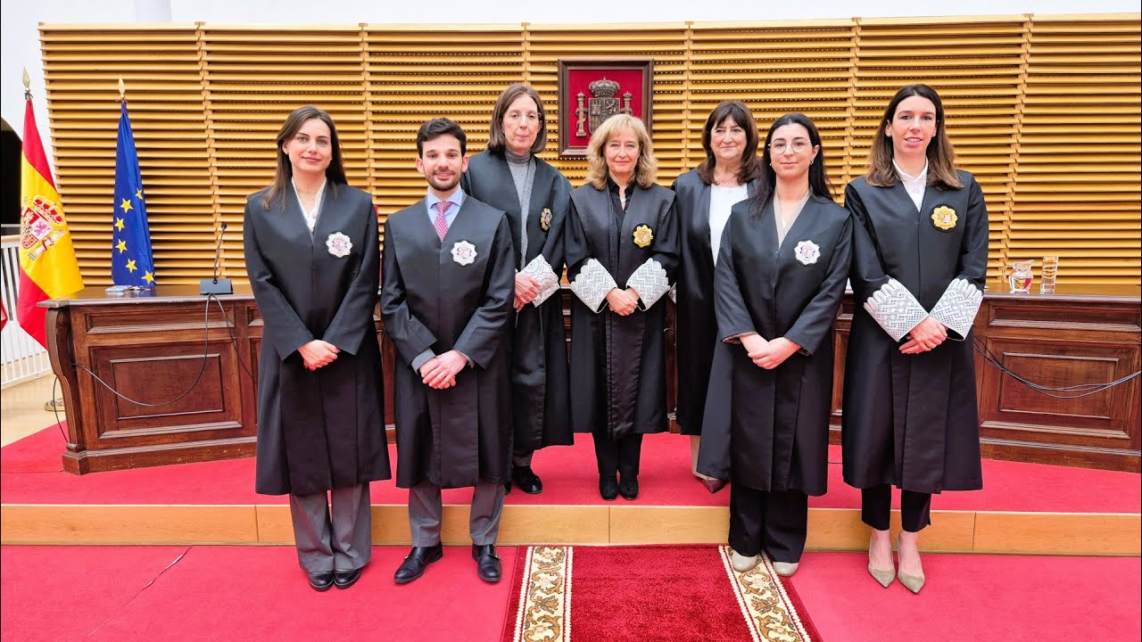 Jura de jueces de la 74ª promoción de la Carrera Judicial