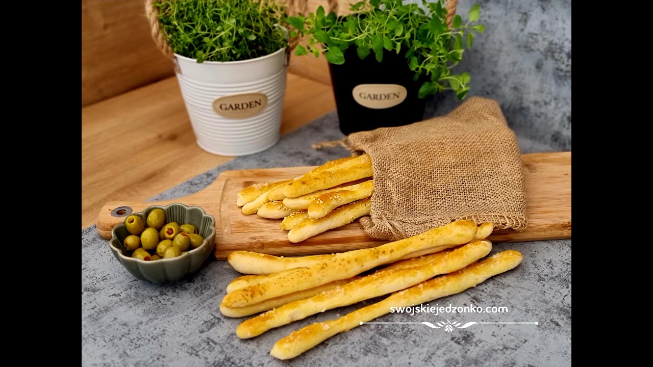 Grissini, włoskie paluszki drożdżowe na przekąskę, prosty przepis #grissini #przekąski #przepis