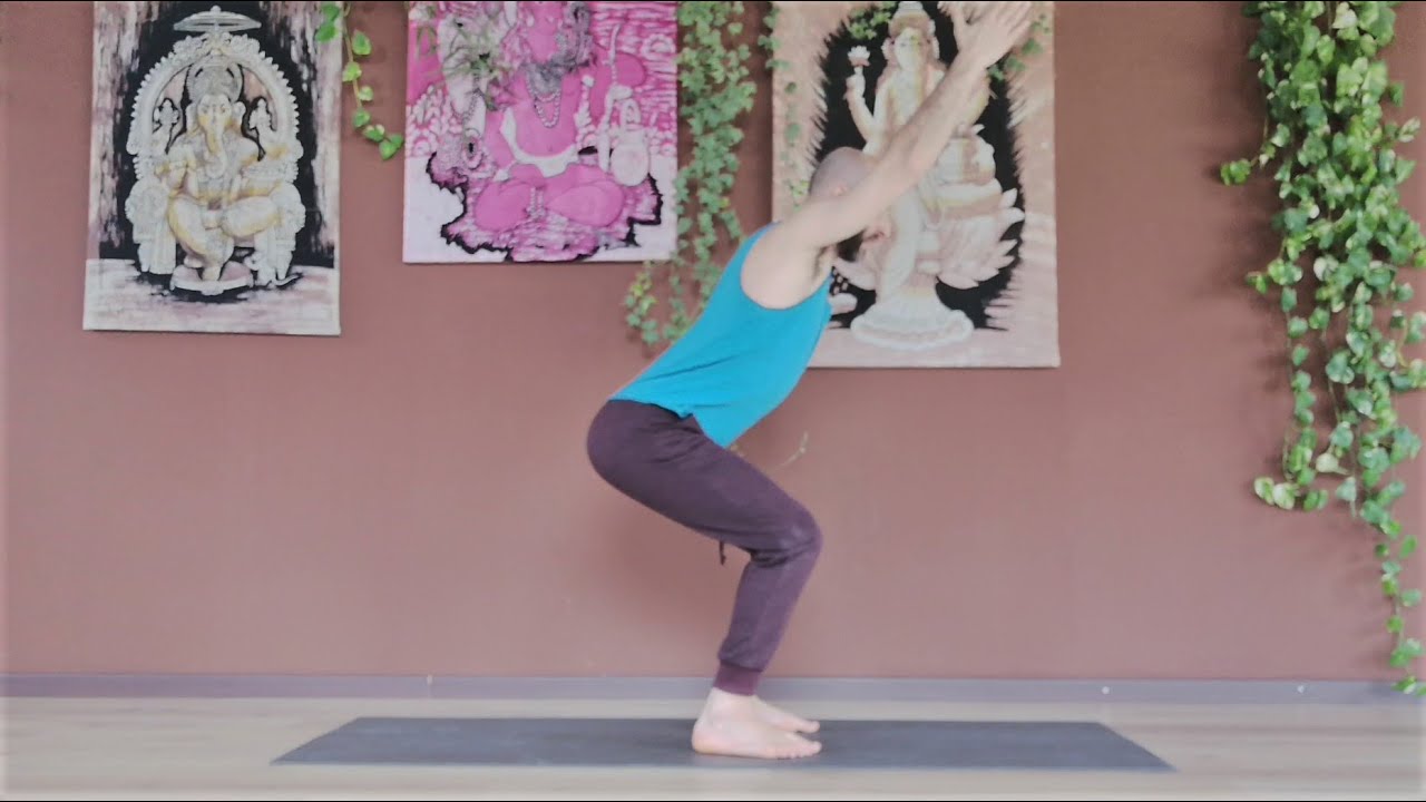 #96 Asana - Utkatasana - La Sedia