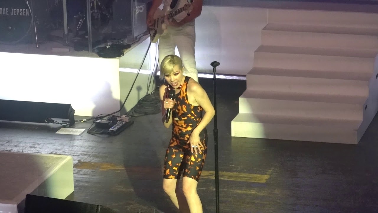 2019 07 27 Carly Rae Jepsen - Feels Right