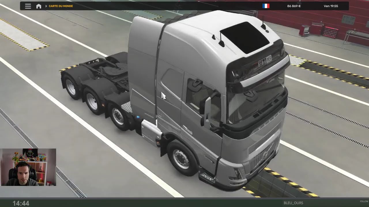J'agrandis mon 5eme garage est j'achète 4 camions