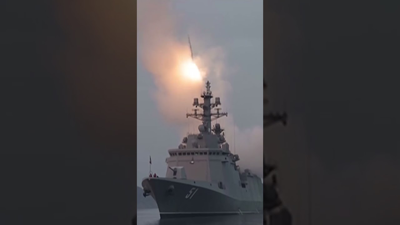 Kim Jong Un oversees cruise missile tests