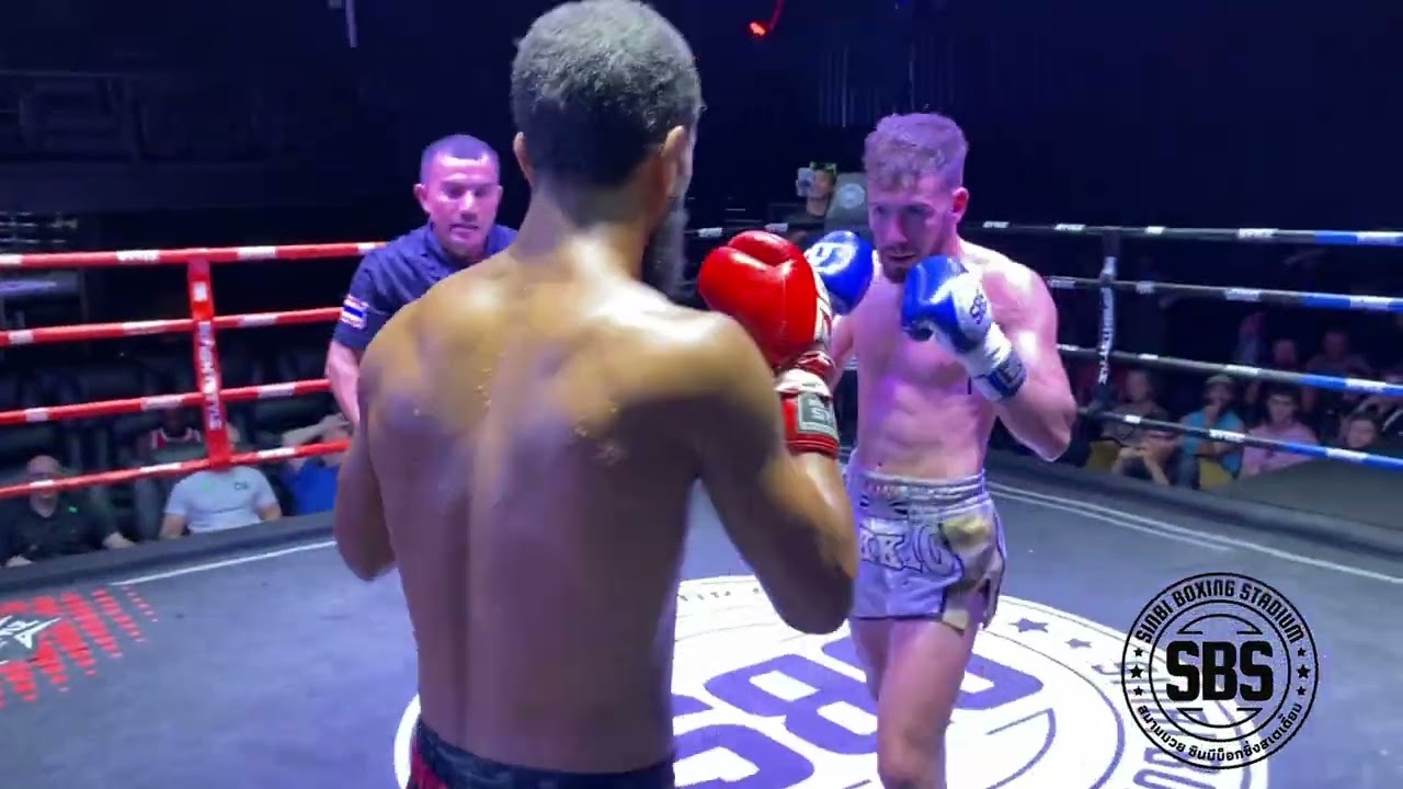 Aramiss Sinbi Muay Thai 🇨🇦(red) v Hadi Tiger Muay Thai 🇱🇧 (blue)