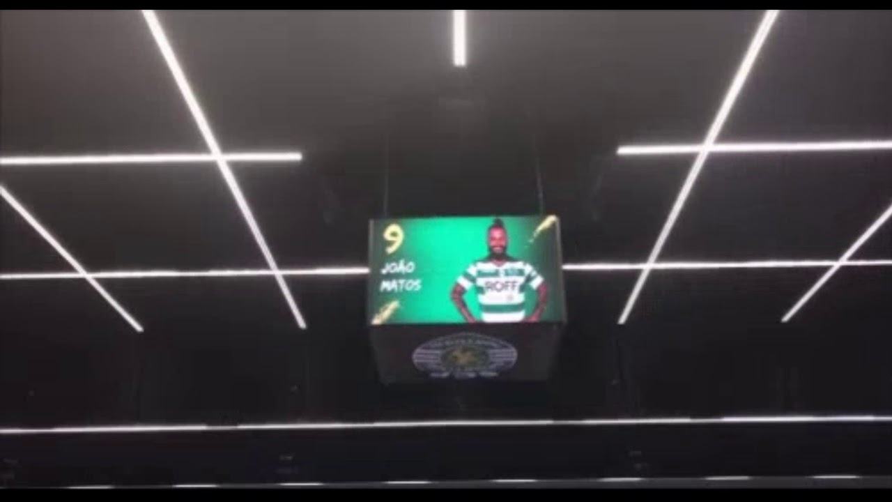 Ambiente Pavilhao Joao rocha primeiro derby