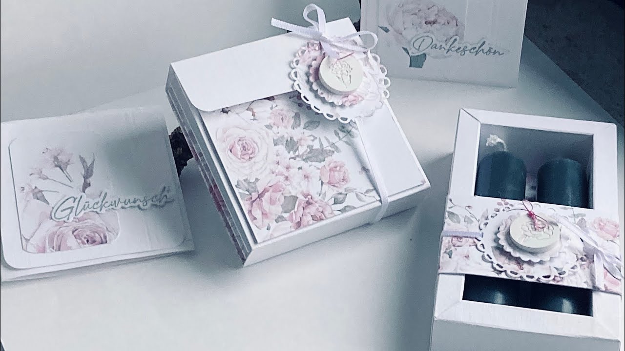 Geschenkverpackung mit vier Grußkarten im Maß von 8 x 8 cm
