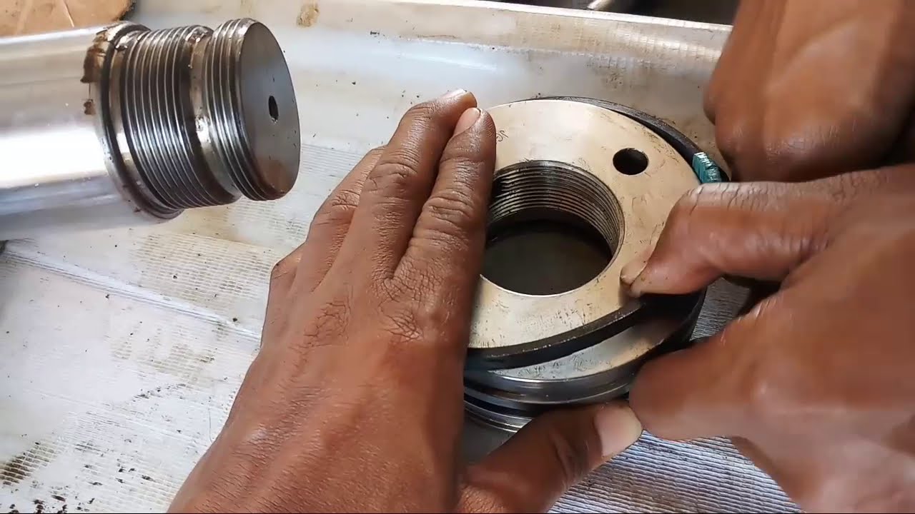 Hydraulic cylinder repair#Wheel loader XCMG ZL50GN#Steering cylinder seal change#heavy equipment#