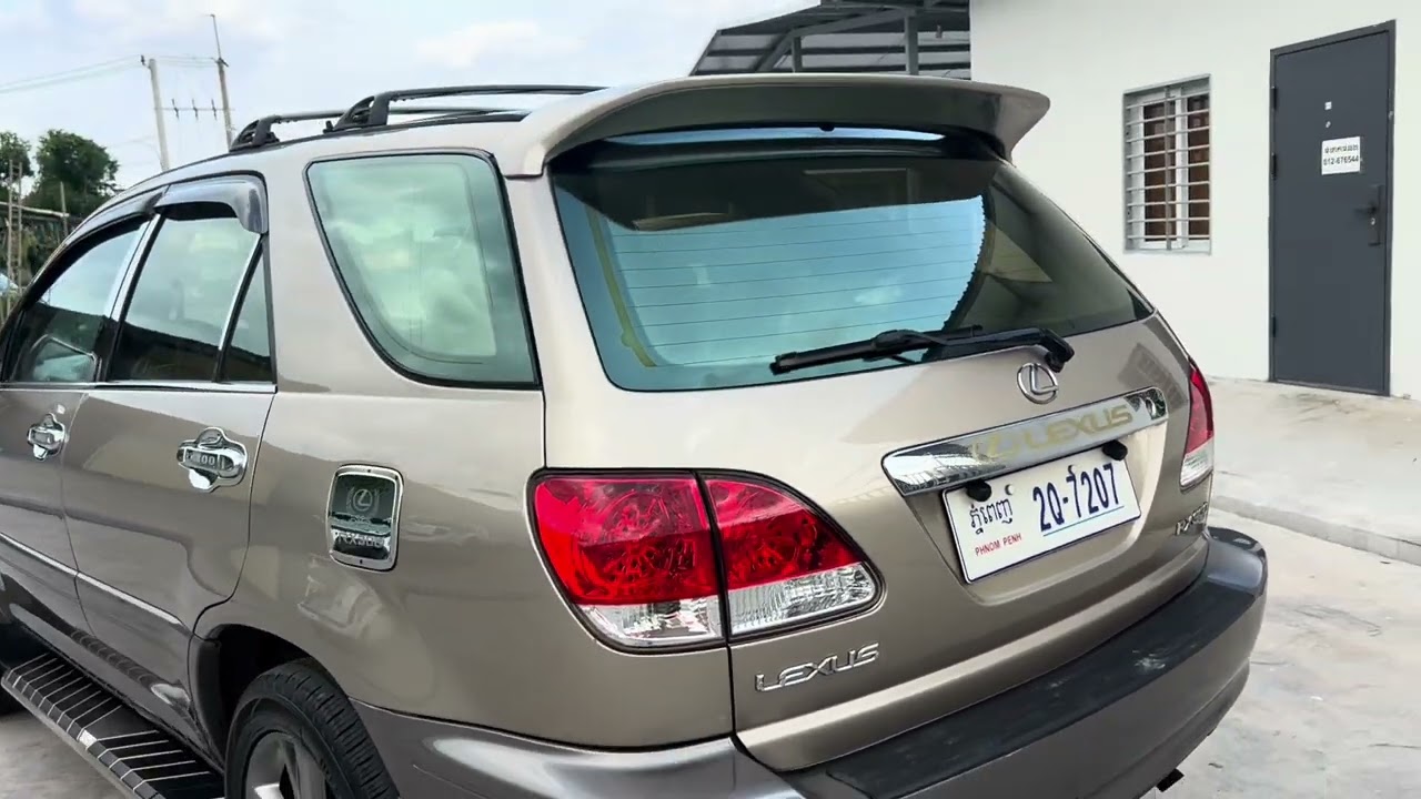 ឡានលក់ធូថ្លៃលក់7500$ចរចាLEXUS RX300 ឆ្នាំ99📲098799655/077633788/0717503984