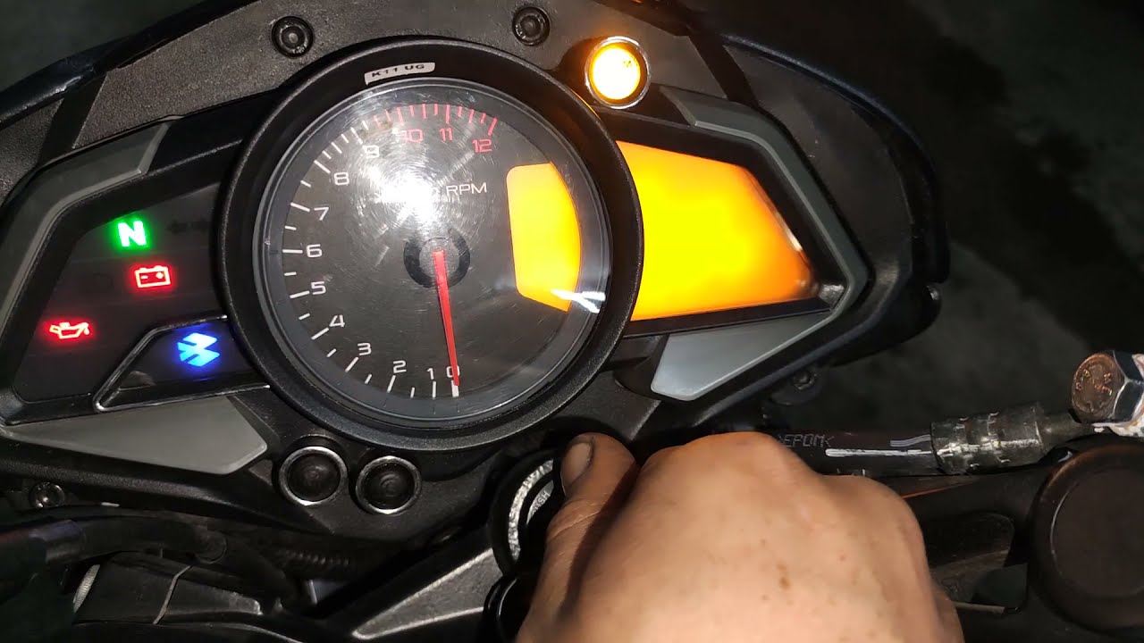 comó cambiar la hora en pulsar ns160 #talleraventura #bajaj #pulsarns160