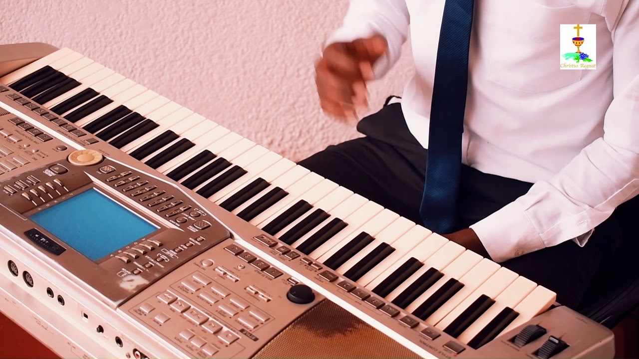 018. TWIGE MUZIKA_GUCURANGA PIANO_AMANOTA Y'IBANZE_ISOMO RYA 1 (Chorale Christus Regnat)
