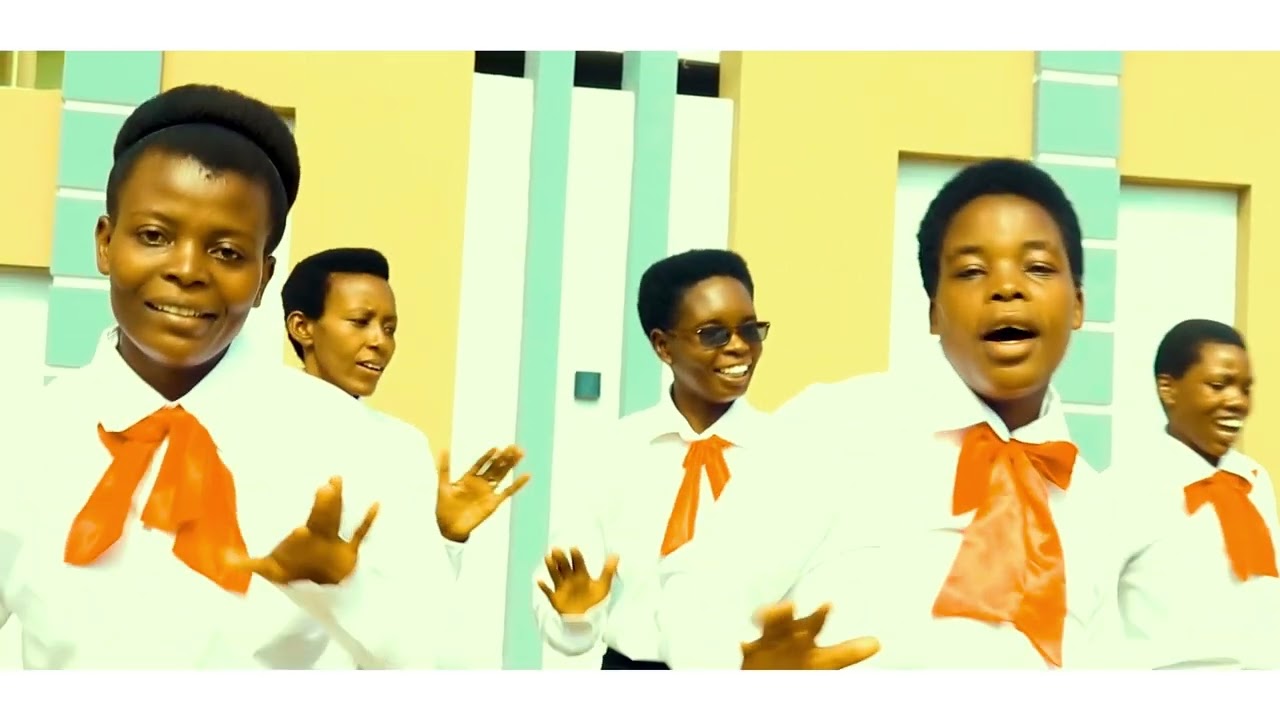 SISIRIYA MWERANDA DUSABIRE CHORALE SAINTE CÉCILE PAROISSE RUMONGE