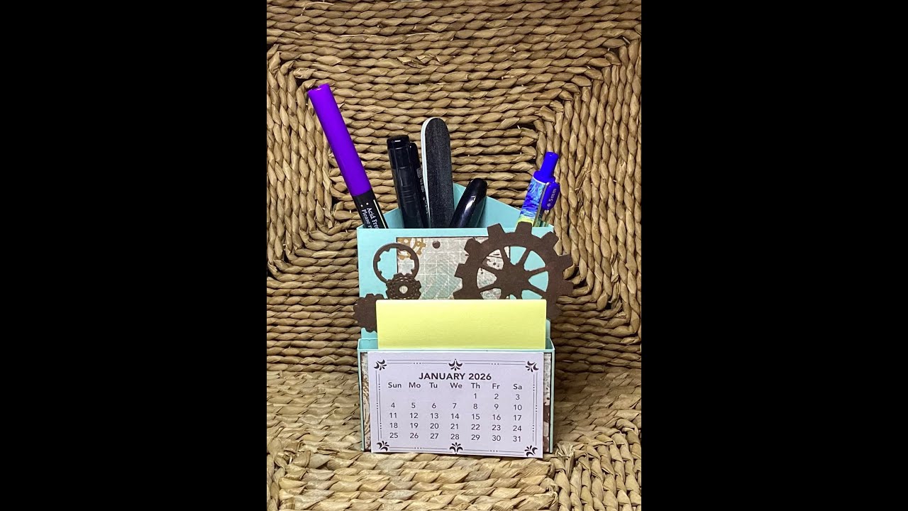 A DESK CADDY/CALENDAR THAT IS MADE IN ONE PIECE!
