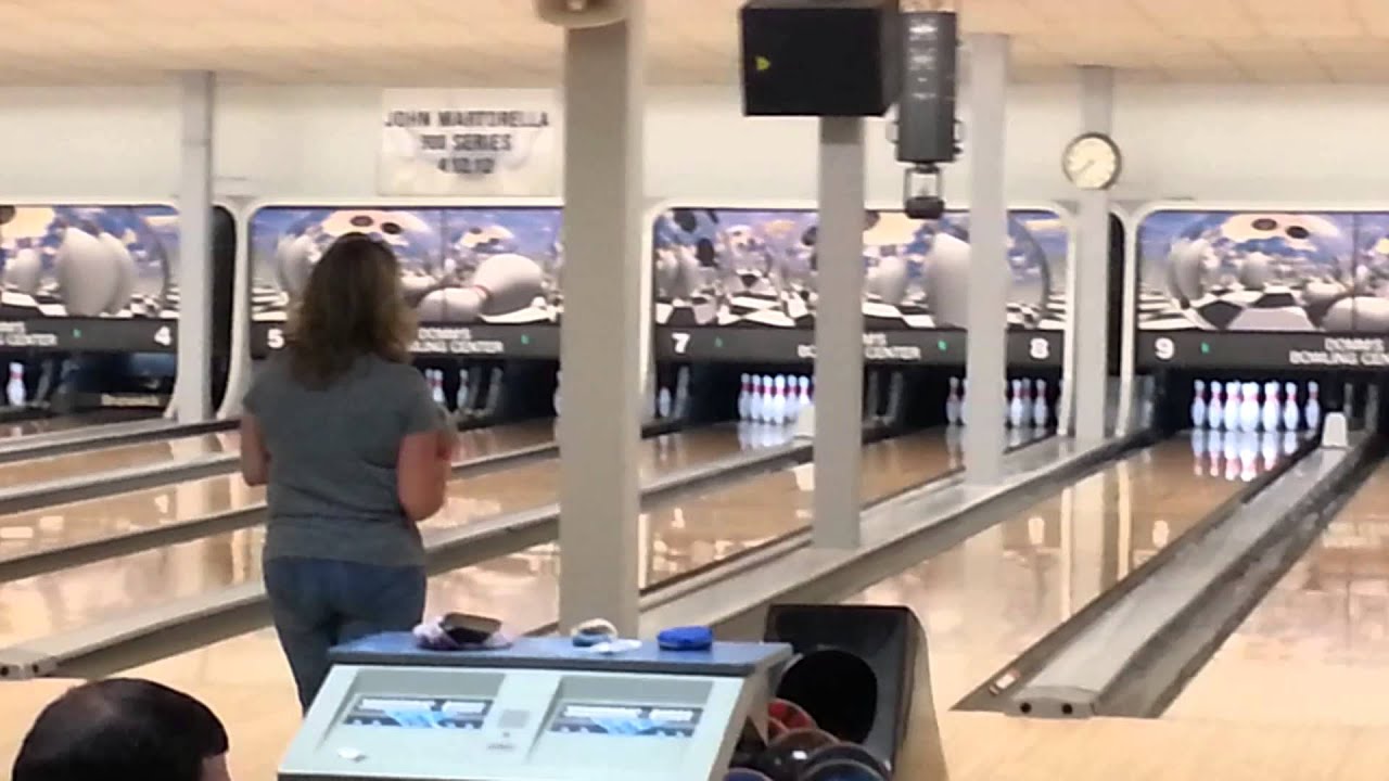 Traci Spanitz Bowls a 300 Game