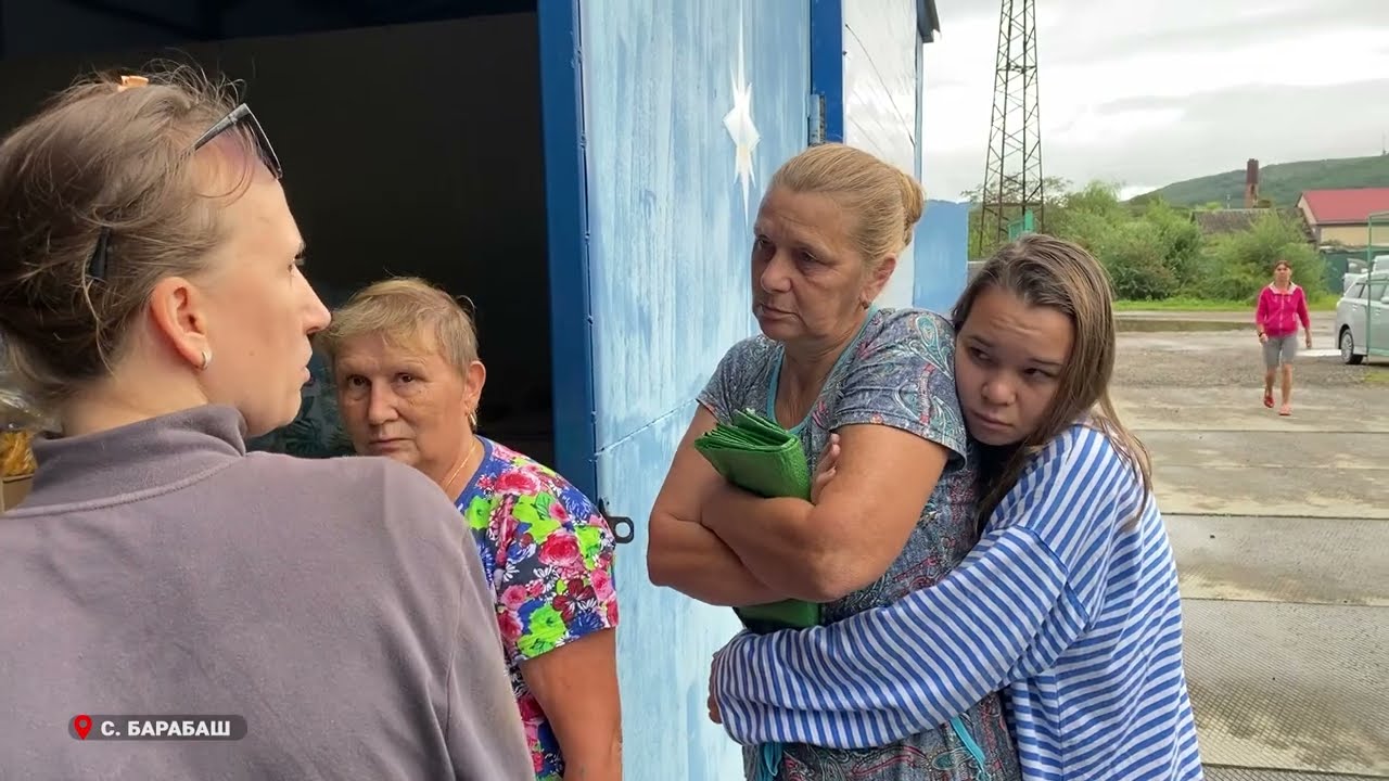 Гуманитарную помощь получают жители подтопленного приморского Барабаша.