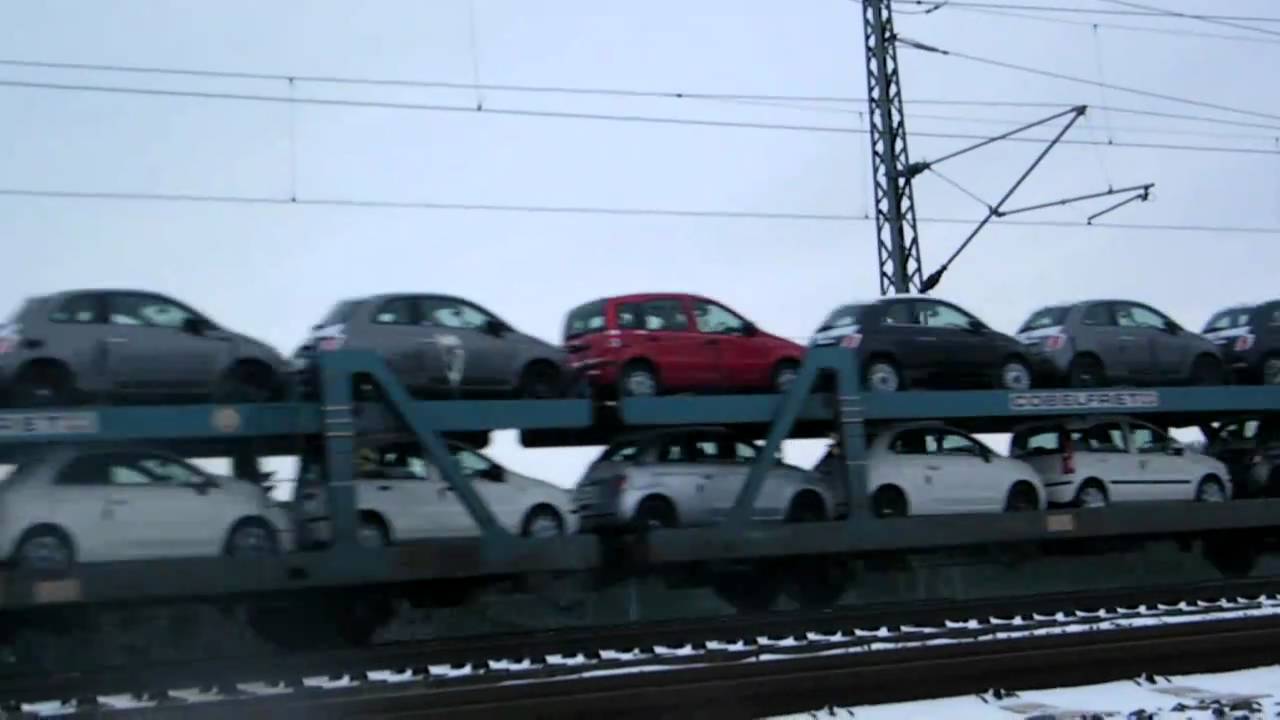BR145 na przednim patyku z pięknym towarem w Rathenow