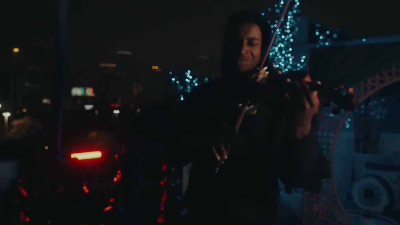 In My Bag Visualizer shot by @VinnyPthedirector
