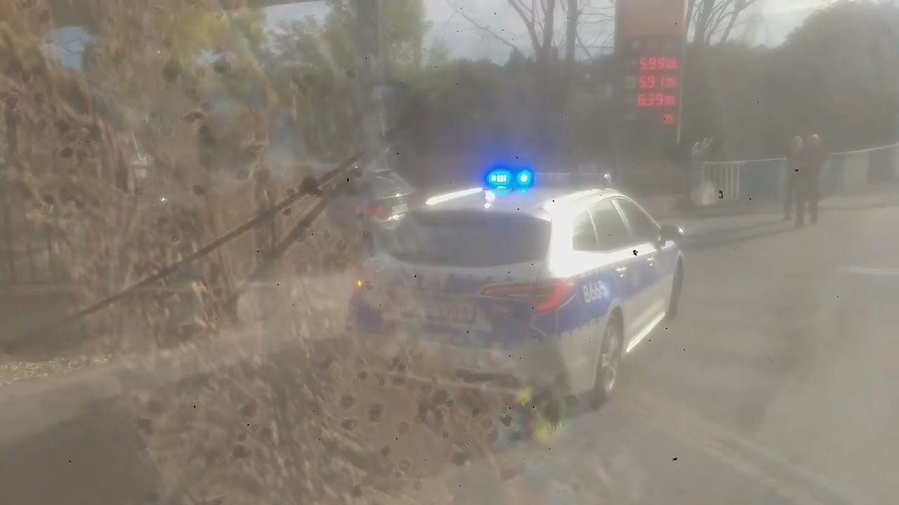 Policjanci bezczelnie odmawiają przedstawienia się. Chce żebym złożył skargę. 06.07.2025. 18:54.