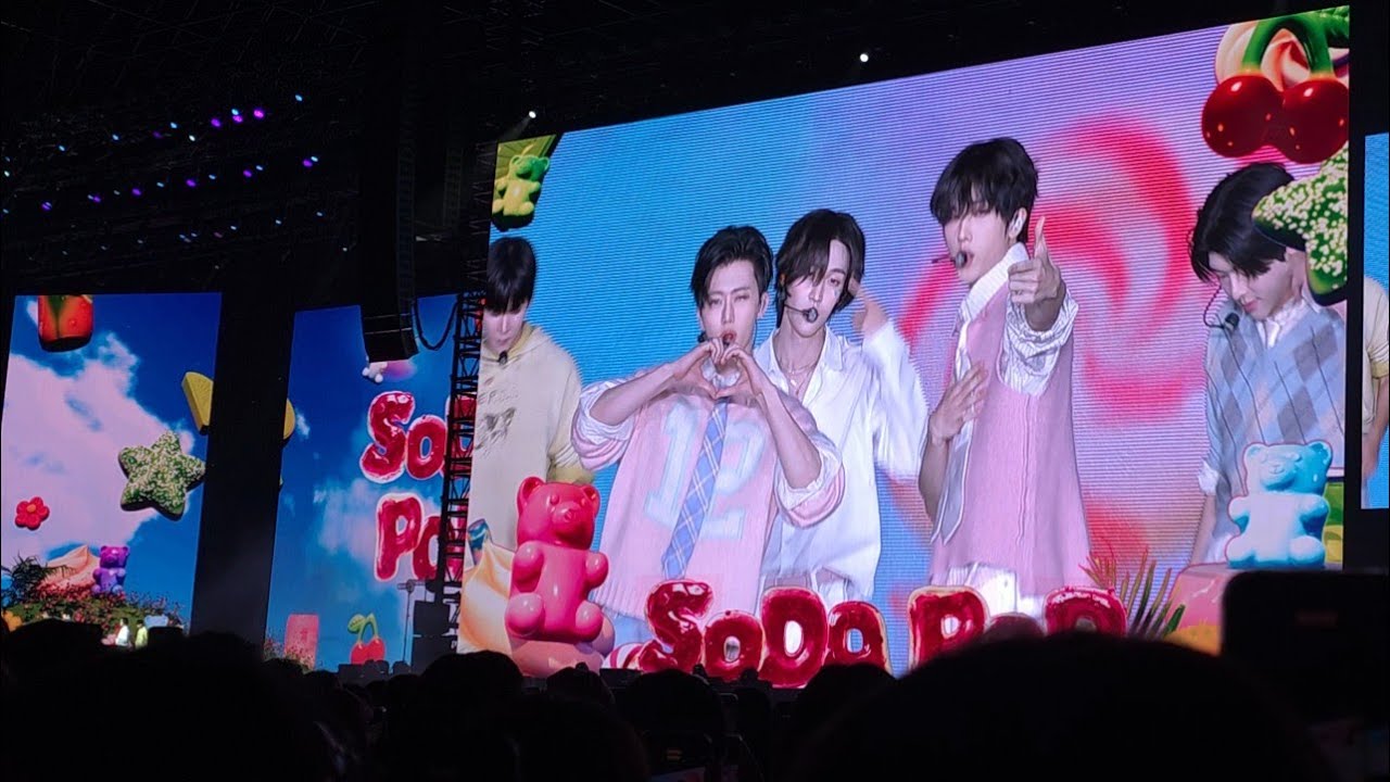 Soda Pop - JAEMIN, JISUNG, EUNSEOK, WONBIN, SION (Saja Boys Cover) - SMTOWN LIVE 2025-26 in BANGKOK