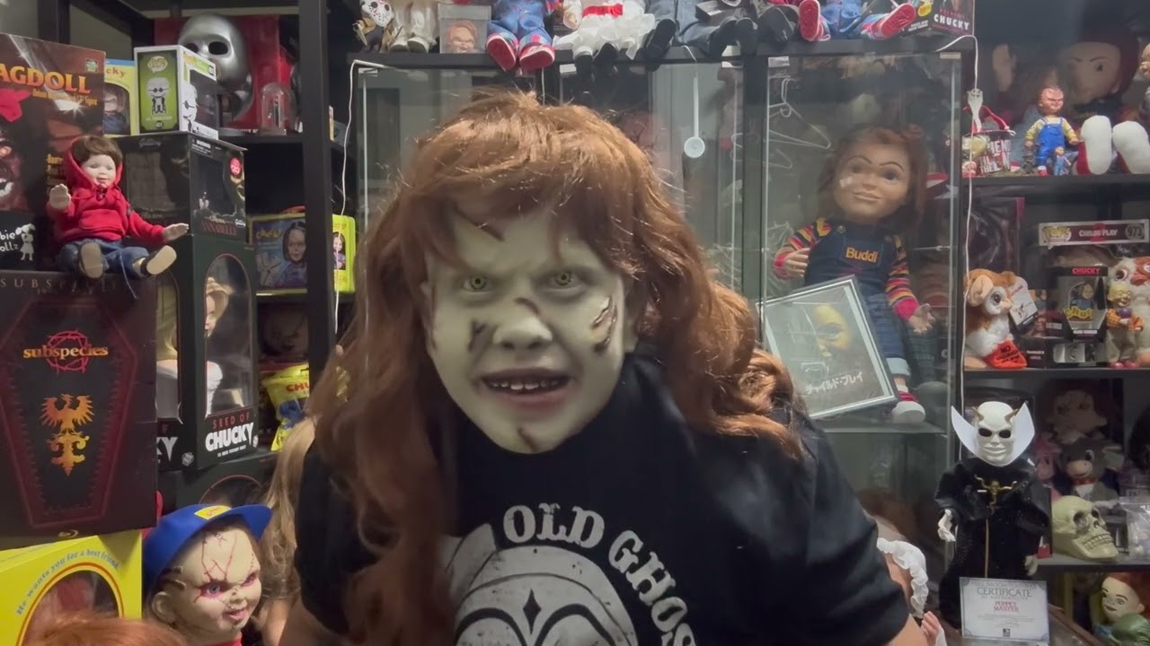 TOTS EXORCIST REGAN INJECTION MASK UNBOXING!