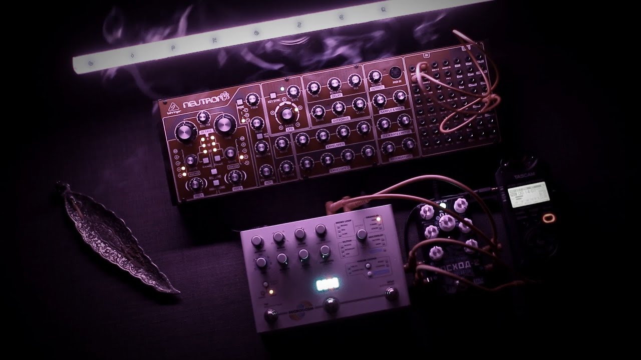 Behringer NEUTRON / Hologram Microcosm / Universe Zen VOSKHOD-2 / Dark Ambient Sound / by GIPNOZER