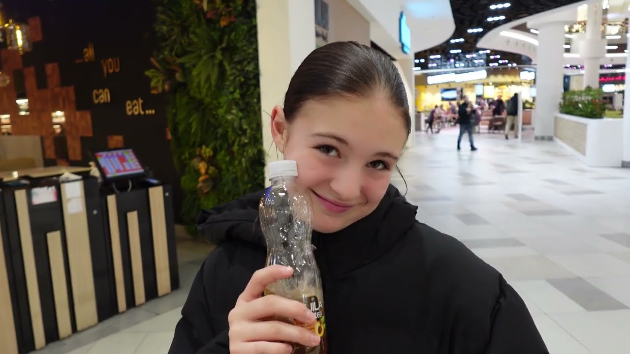 ✨VLOGMAS #10🎄| ÚKLID KOUPELNY🛁🤢 | S VICKY NA FOTBAL ⚽️ 