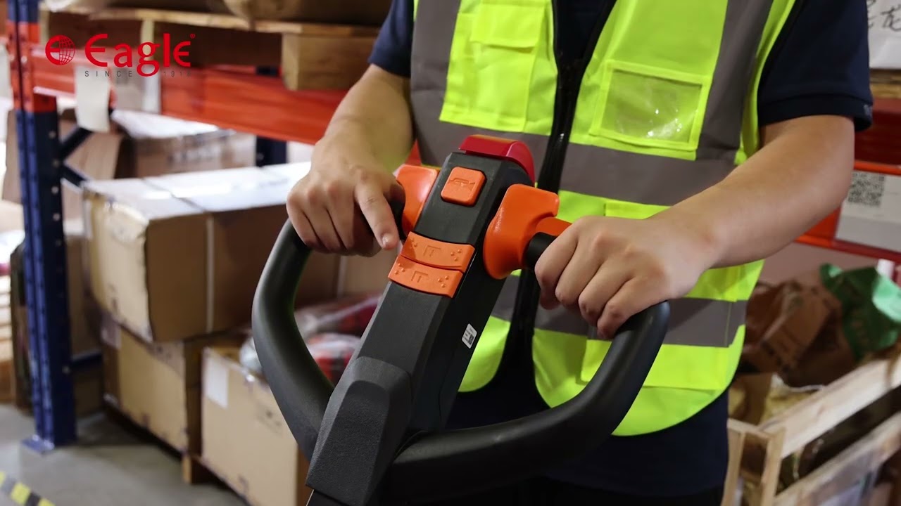 ELECTRIC STACKER PSE15 LC