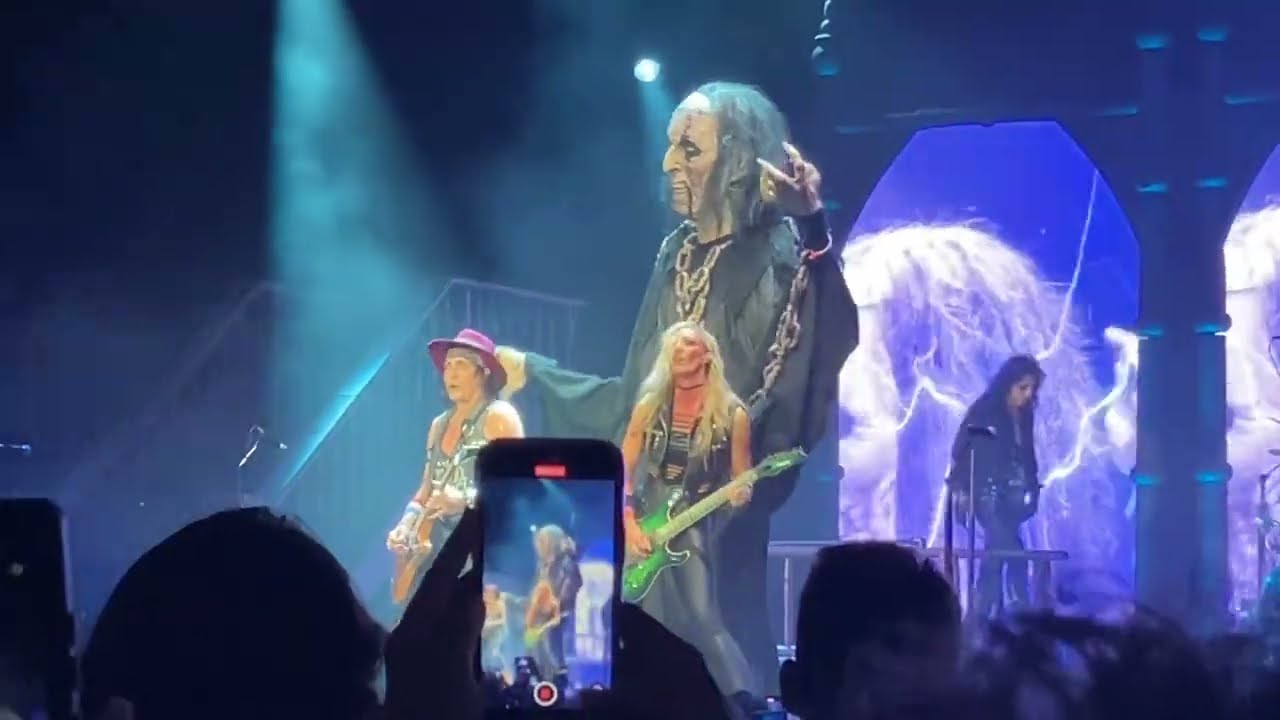 Alice Cooper - Feed My Frankenstein (Live at The Woodlands TX, 2024)