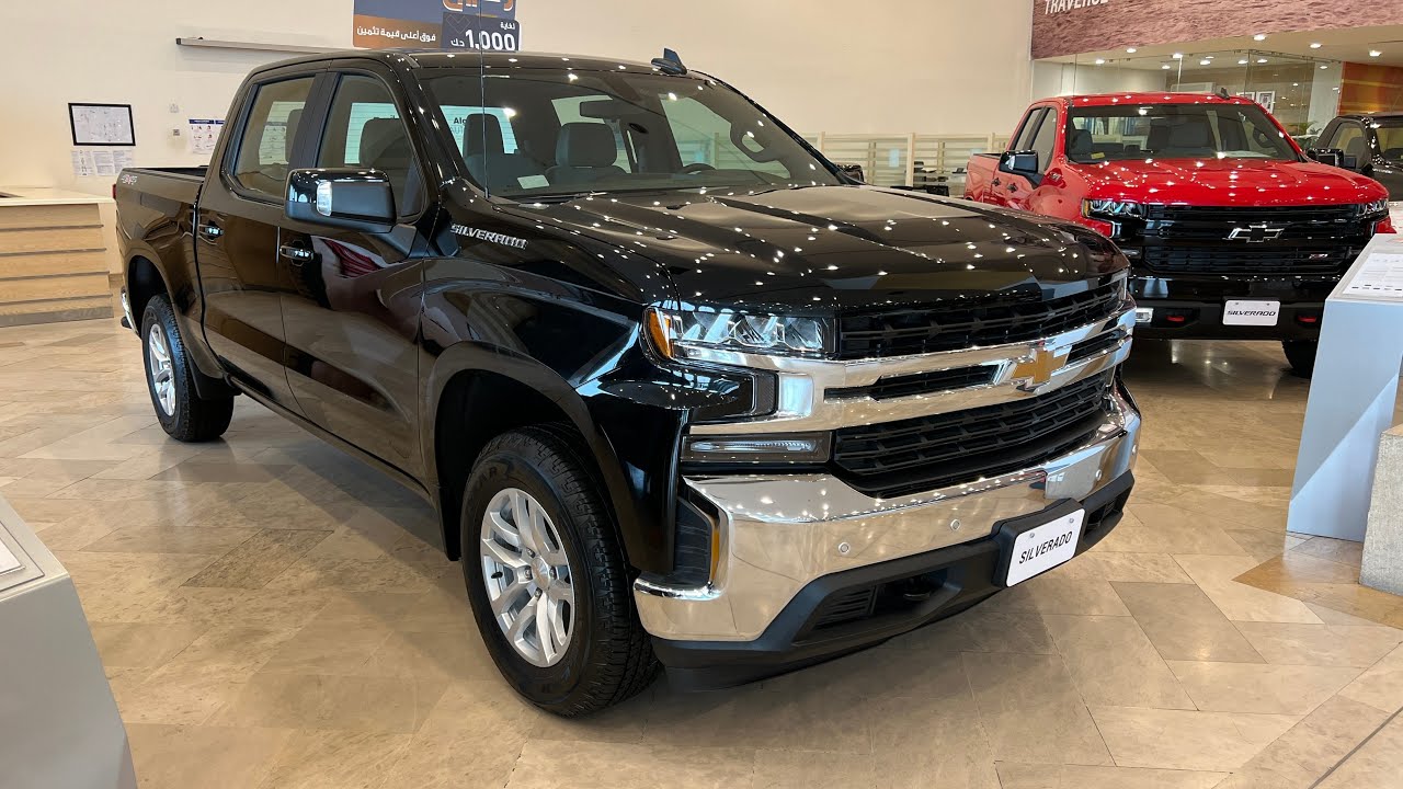 سلفرادو 2021 غمارتين فئة LT دبل محرك 8 سلندر مقاعد مخمل رنقات 18 انش وارد الغانم الكويت