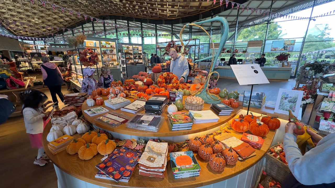 Discover Autumn Treasures at The Savill Garden Gift Shop & Plant Centre: A Shopper’s Paradise!