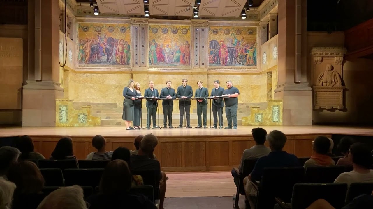 Alleluia by Elaine Hagenberg - Luces Stellarum