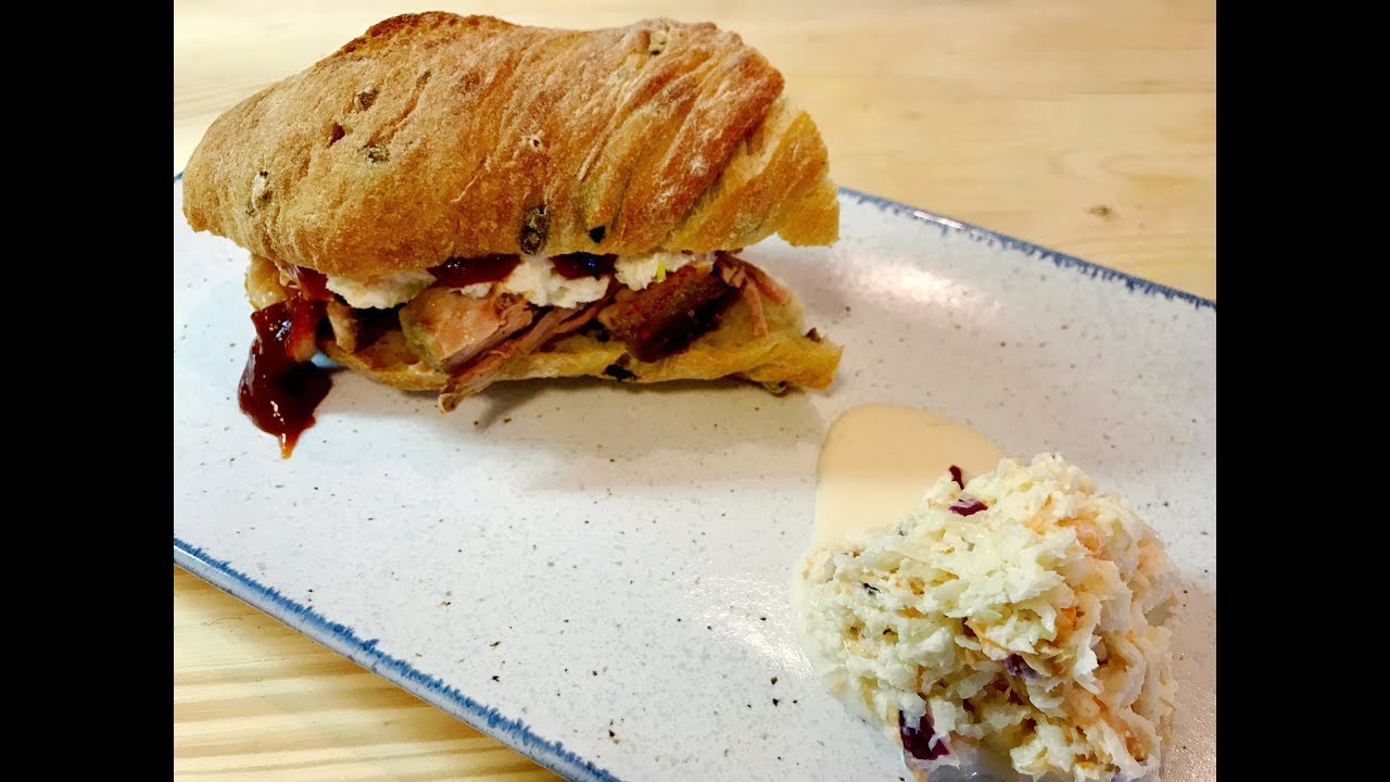 Pulled pork és amcsi káposztasaláta