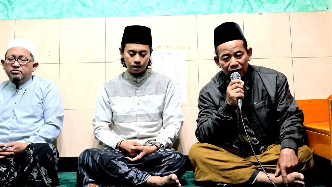 Tahlil Yang Ke 2 ( KH.M.Saifulloh Arif Billah ) Pendiri & Pengasuh PP. Singa Putih Munfaridin