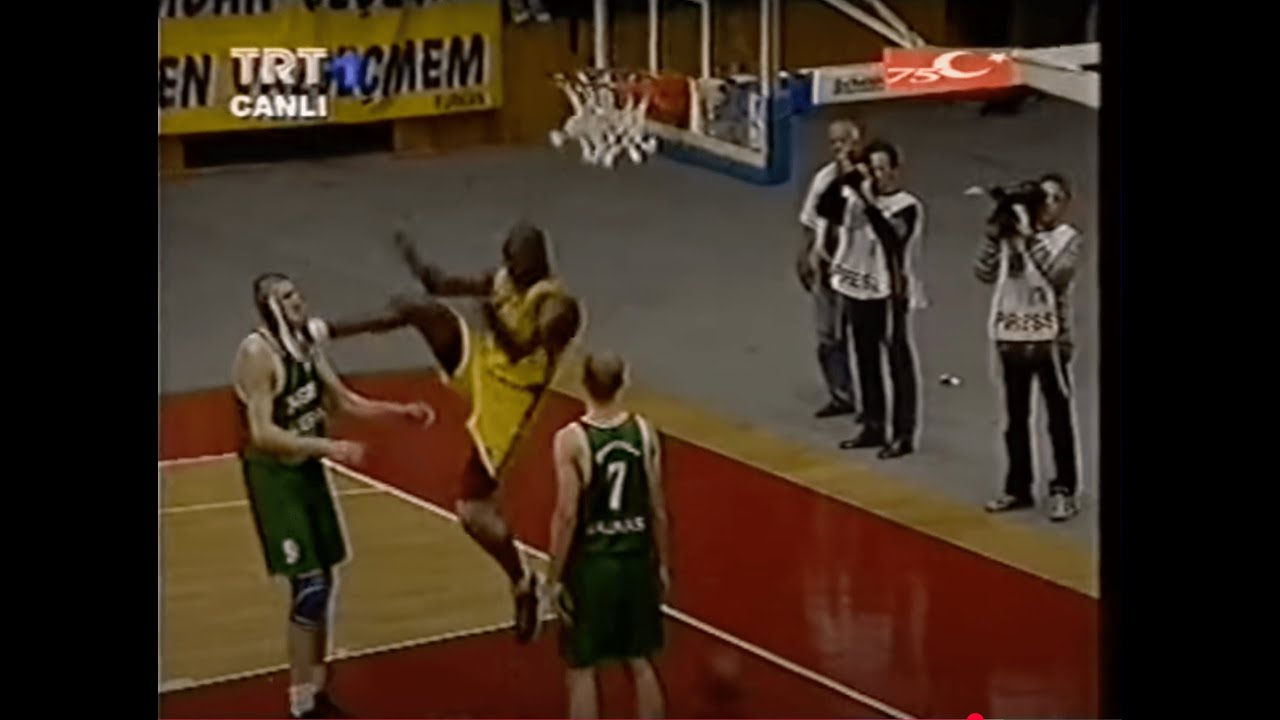 Fenerbahçe - Zalgiris Kaunas (Euroleague 98-99 sezonu)