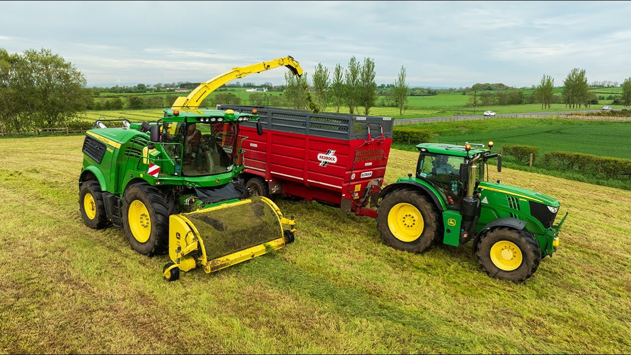 2024 John Deere 9900i Silage Harvesting & Buckraking!