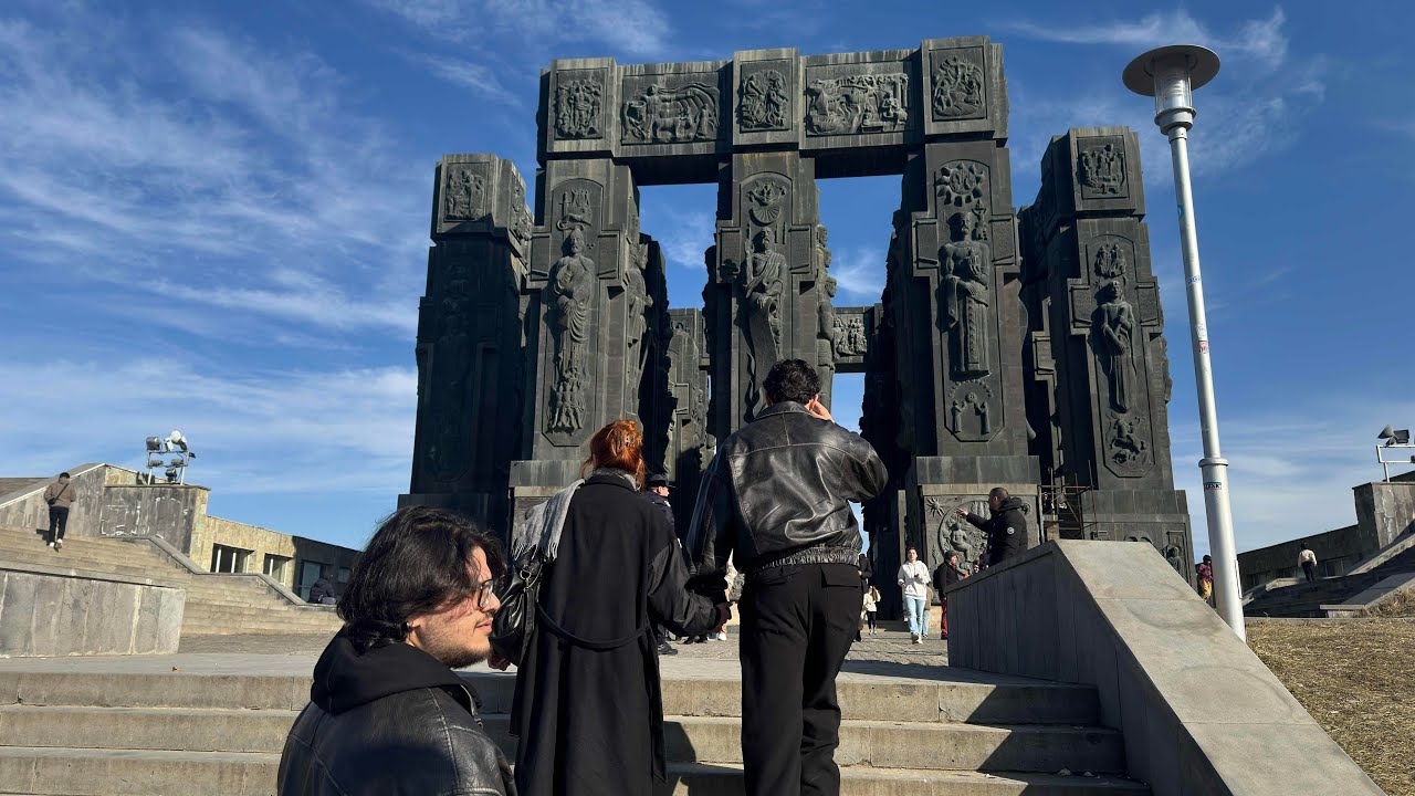 hanging around at Tbilisi