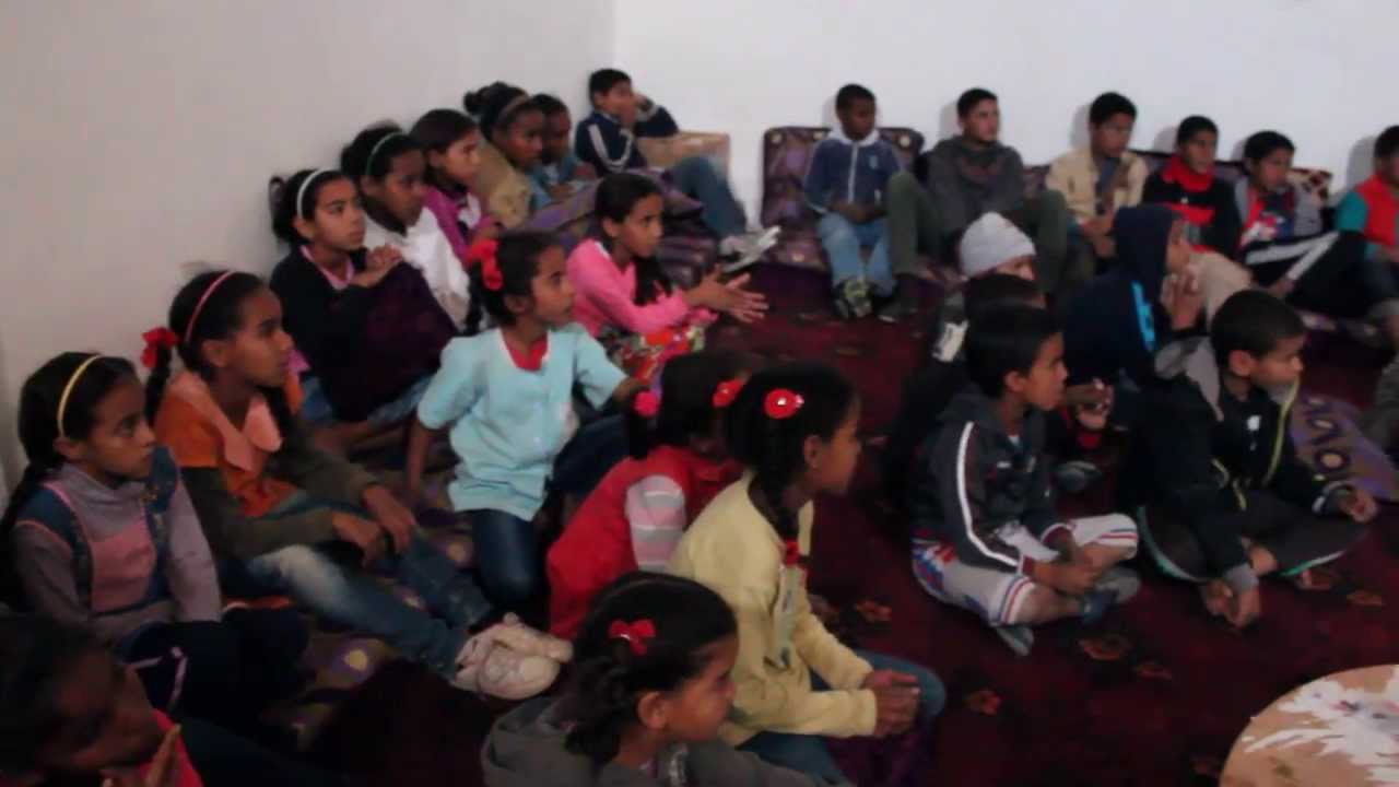 Vídeo de niñas y niños de colegio de la Wilaya Bojador
